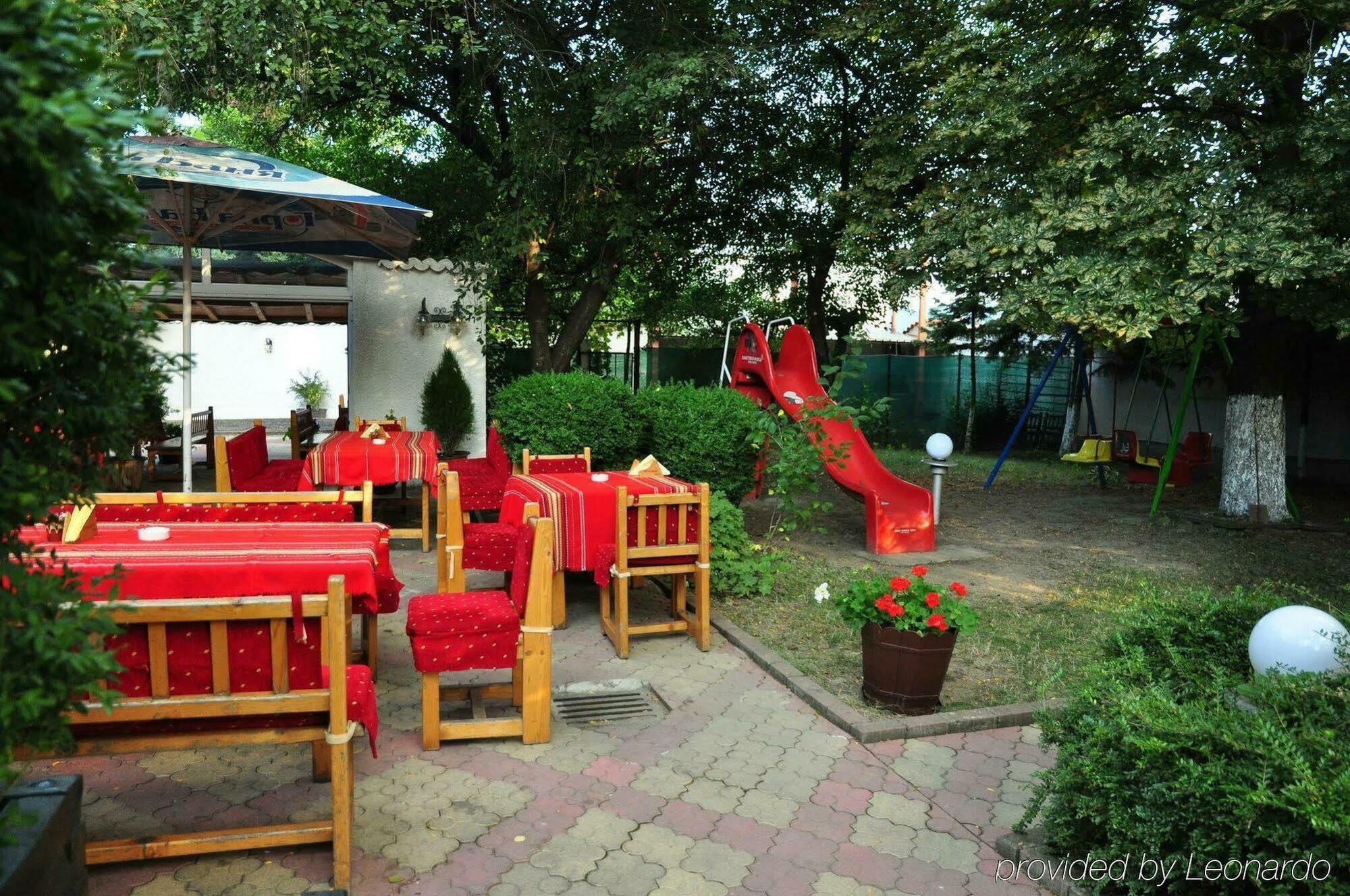Hotel Montecito 3*